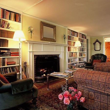 Dexter'S Inn Sunapee Interior photo